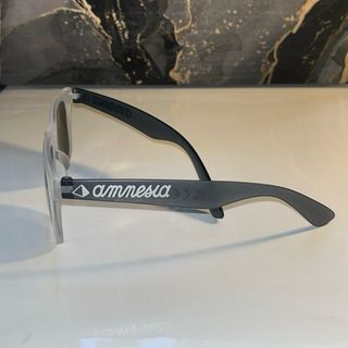 GAFAS DE SOL DE AMNESIA EN IBIZA