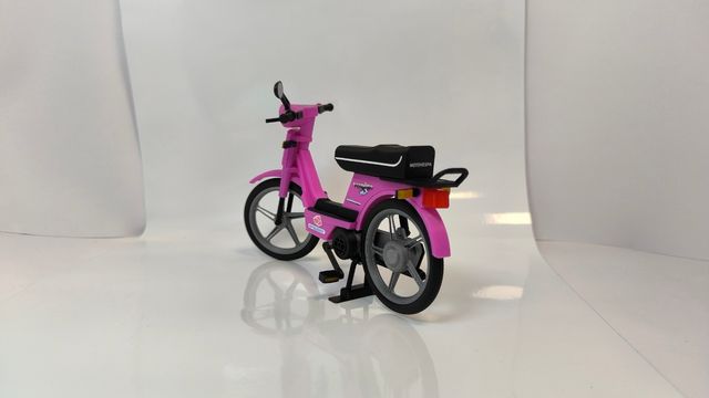 Maqueta vespino NLX Don Algodón 1-10 color Rosa