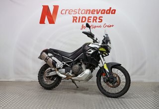 Aprilia Tuareg 660