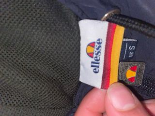chubasquero ellesse