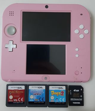 CONSOLA NINTENDO 2DS ROSA CON 3 JUEGOS
