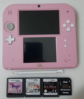 NINTENDO 2DS ROSA + 3 JUEGOS