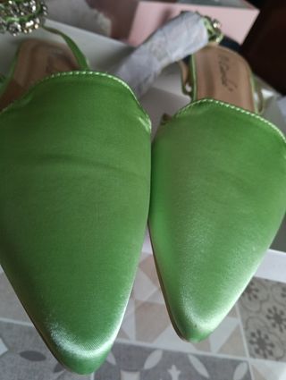 Scarpe con laccio alla caviglia