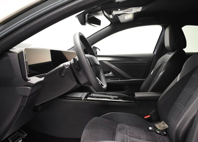 Opel Astra EDITION 1.2T XHL 110 CV 5P