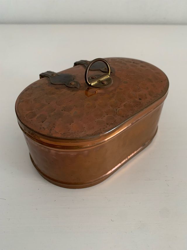 Caja vintage latón Escandinava