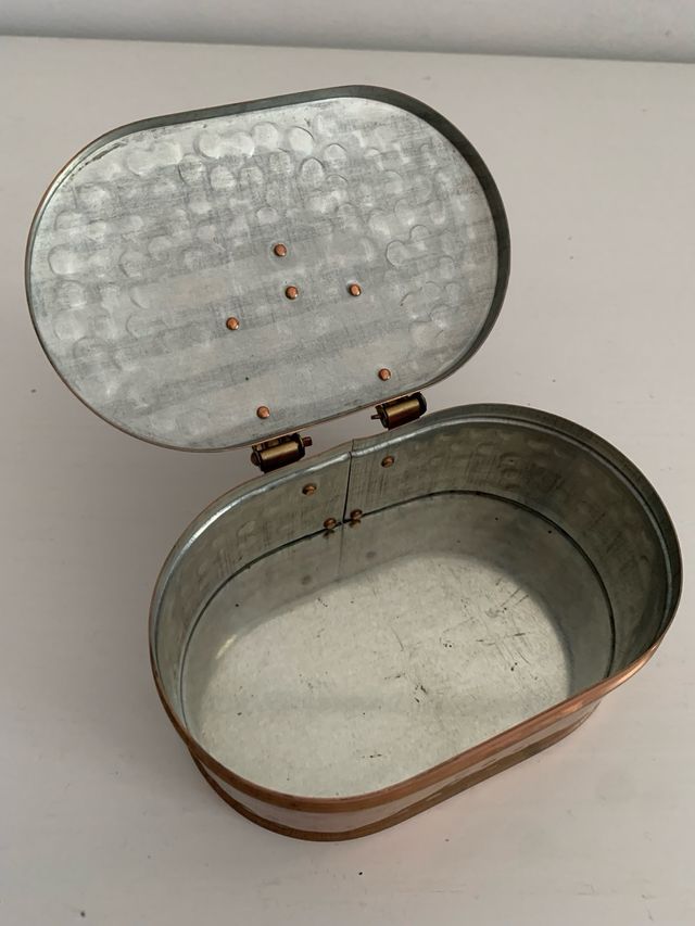 Caja vintage latón Escandinava