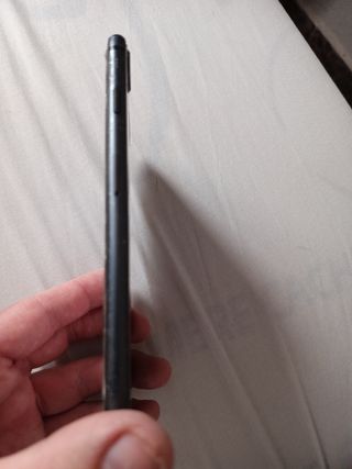 iPhone 8 plus , libre de iCloud, funcionando.