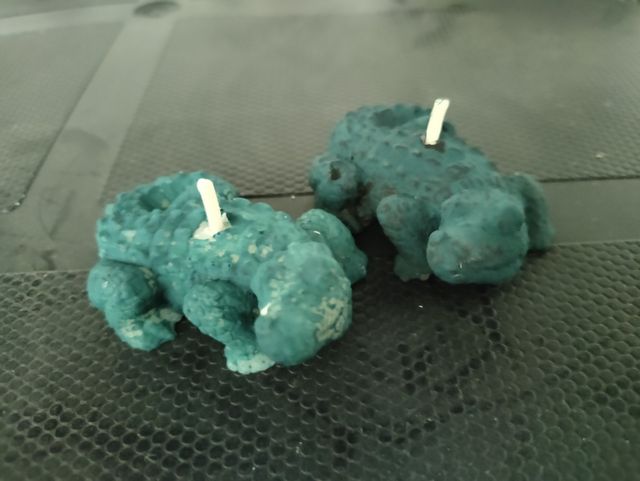 Candele coccodrillo decorazioni