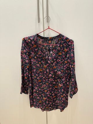 Blusa flores Zara XS