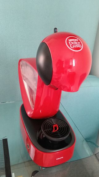 Con Caja Cafetera Dolce Gusto InFinísima Color Roj