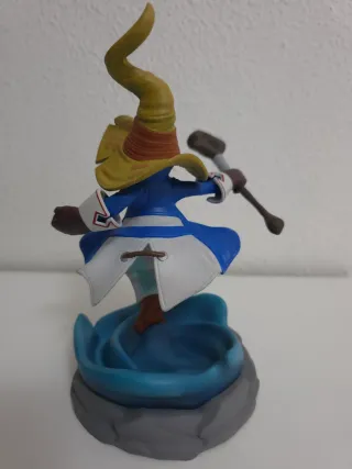 Vivi Final Fantasy IX figure