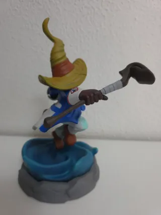Vivi Final Fantasy IX figure