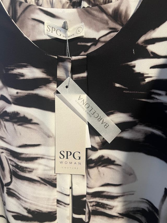 Chaqueta estampada bicolor de SPG