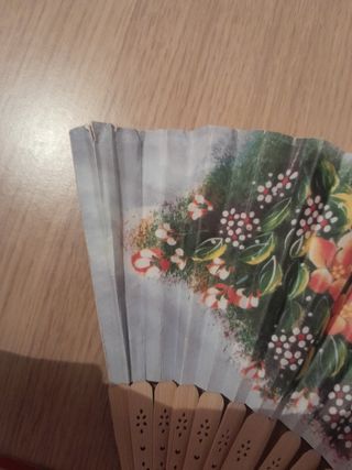 Decorazioni a euro 1 l'una