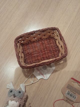 Decorazioni a euro 1 l'una