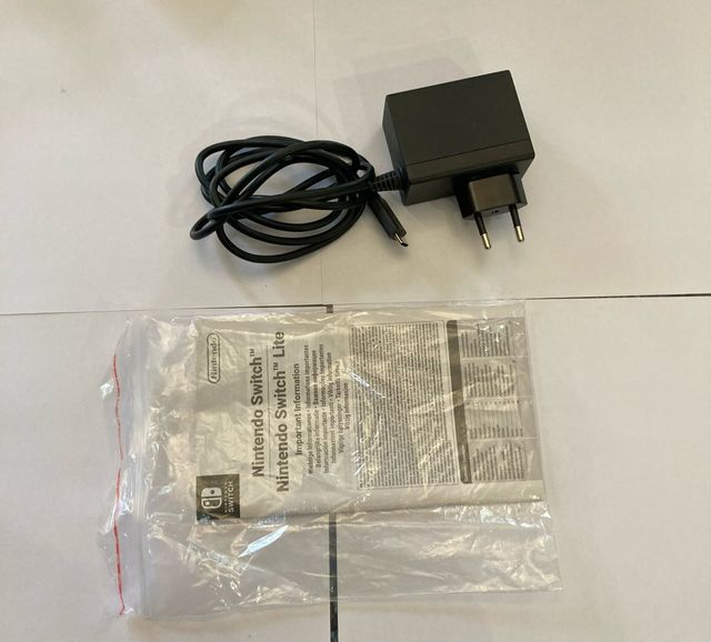 Nintendo switch lite