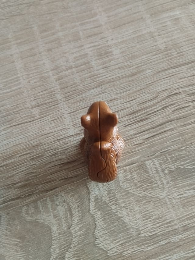 Ardilla huevo Kinder 