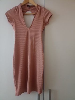 Vestido venido rosa nude