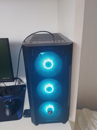 PC SOBREMESA
