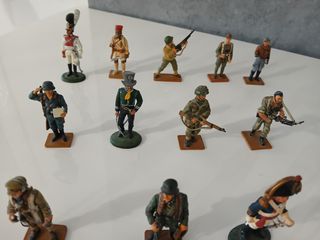 Lotto 12 Soldatini in Piombo da Collezione Del Pra