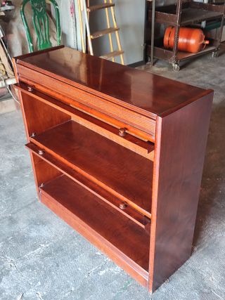 VITRINA EXPOSITORA ESTILO INGLES