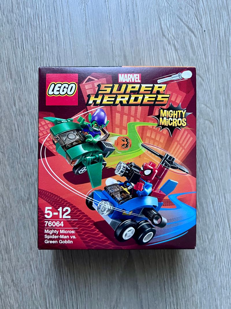 LEGO MightyMicros Homem-Aranha vs Duende Verde 76064 em segunda mão durante  33 EUR em Santiago de Compostela na WALLAPOP, image size:800x1067