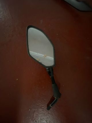 Espejo izquierdo Xmax