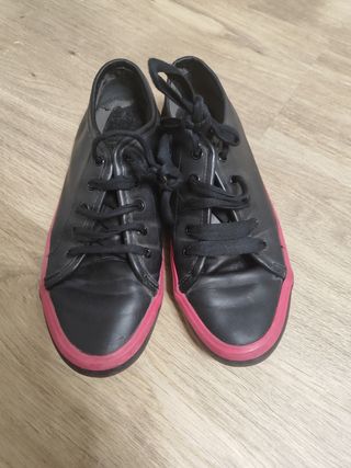 Bambas talla 37 camper 