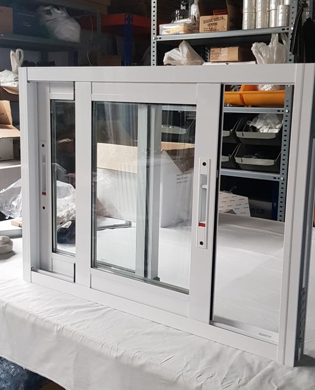 Ventana con cristal de cámara