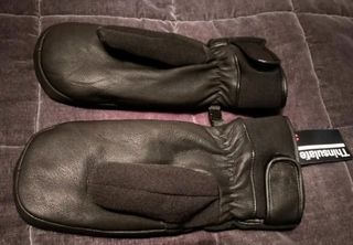 Manoplas Montaña, A estrenar