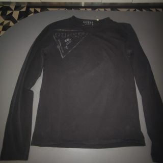 Maglia Guess con logo sulla parte destra