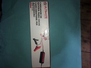 Carica batteria e stabilizzatore per Auto Moto