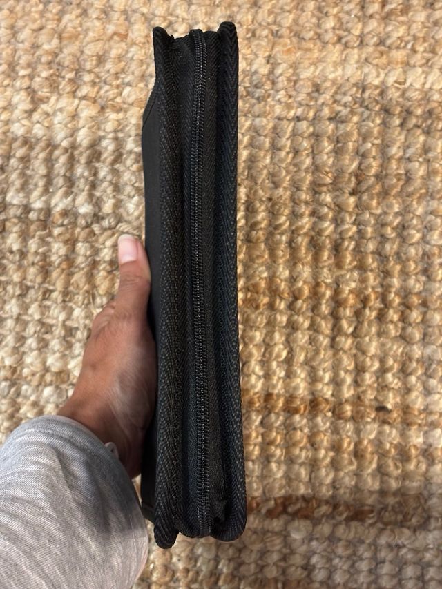 Custodia per documentazione Ford