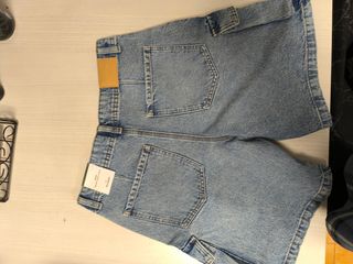 Bermuda cargo mujer Pull and Bear