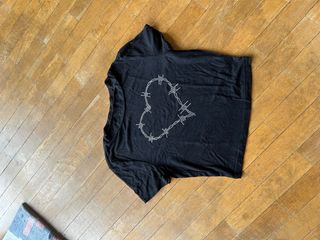 Camiseta crop top corazon emo vintage y2k