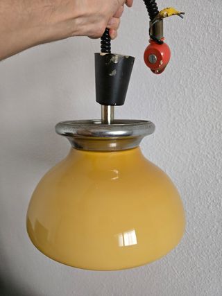 Lámpara colgante vintage de vidrio opalina años 70