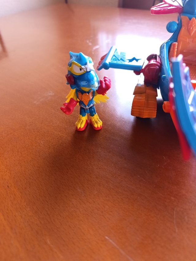 Wild Eagle Avión Águila Superthings