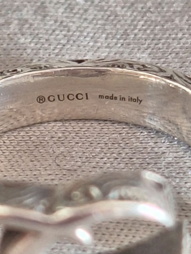 Anillo gucci