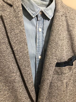 Americana y camisa 