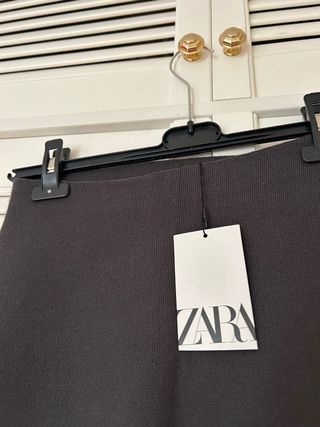 Falda punto zara