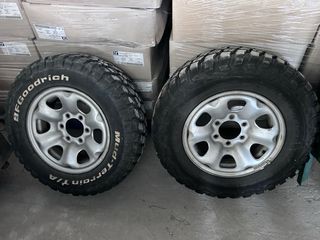 Neumaticos nissan bf goodrich