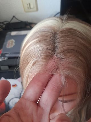 Peluca rubia ceniza con mechas