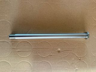 Eje trasero Sherco enduro 2T y 4T