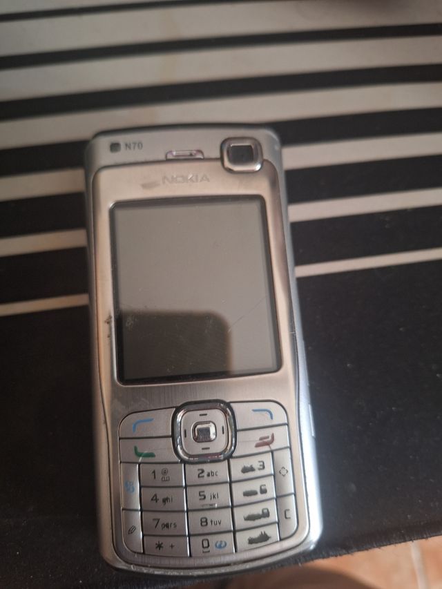 Nokia N70