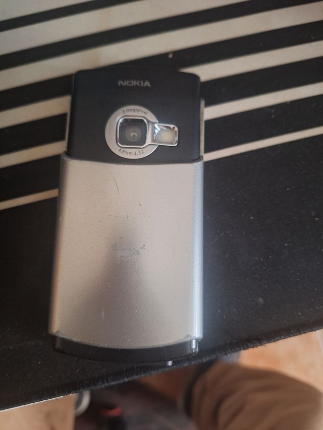 Nokia N70