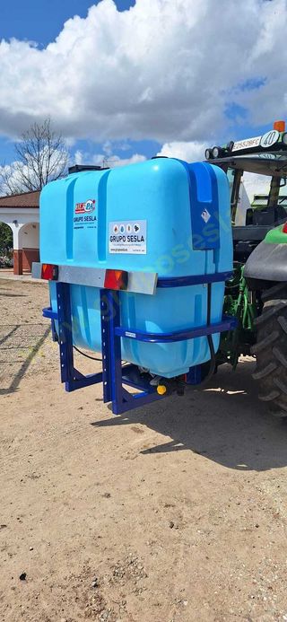 CUBA TINA SUSPENDIDA DE 1500 LITROS