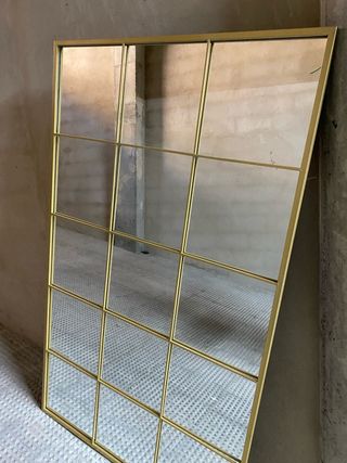 Espejo Ventana de Metal Dorado 150cm