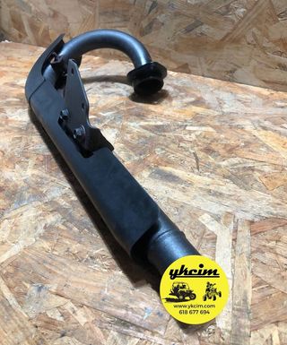Colector escape para Yamaha Kodiak 400 del 2002. 