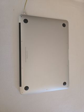 MacBook Air 13 - early 2015 8GB 128GB