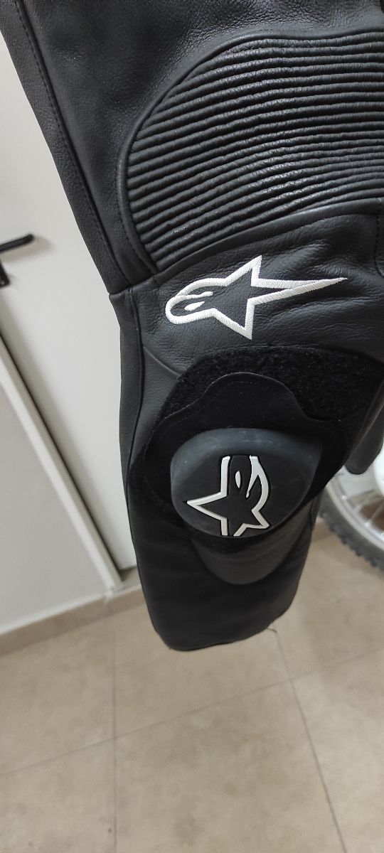 Chaqueta y pantalón moto alpinestar